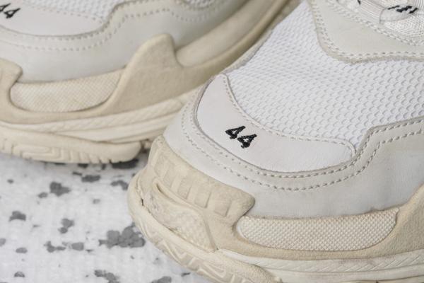 【BALENCIAGA】2018AW バレンシアガスーパーコピー 入手困難☆激レア Triple S Trainer ホワイト 483513